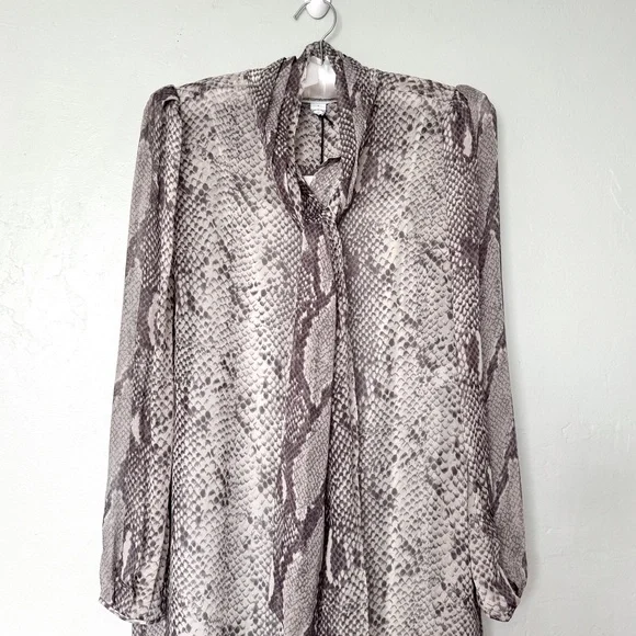 DVF Jezebel Python Grey Print Tie Neck Long Sleeve Shift Mini Dress Size 6 - Picture 4 of 14